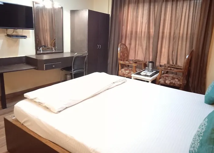 Deluxe King Room