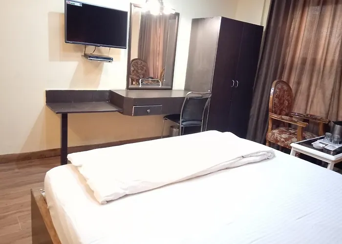 Deluxe King Room